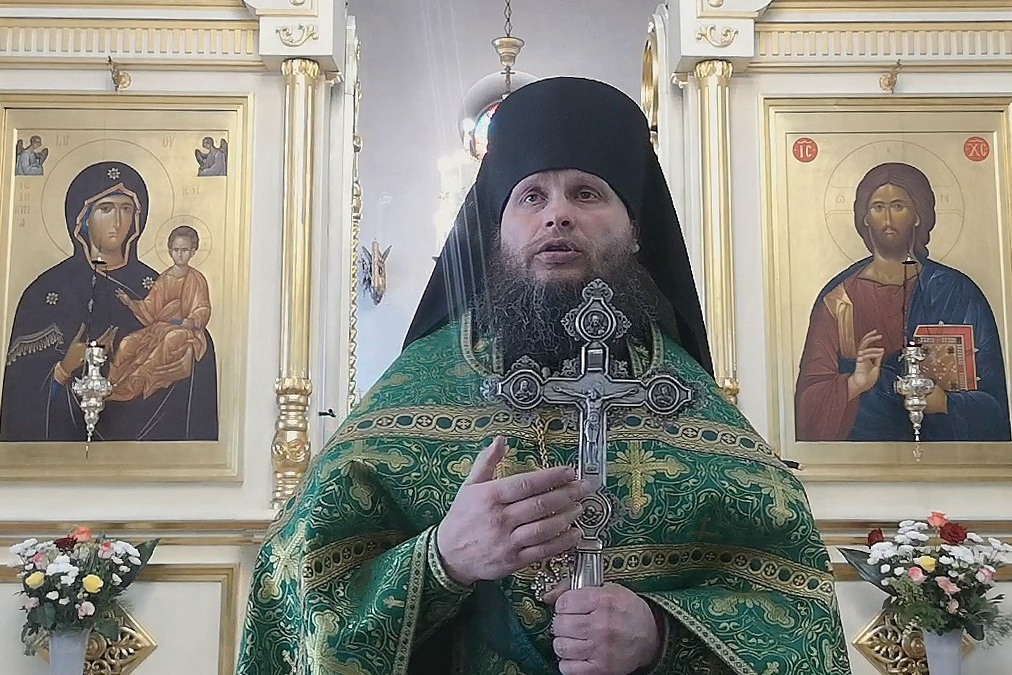 Поздравление Игумена Евмения, настоятеля Николо-Берлюковского монастыря, с праздником Святой Троицы